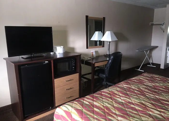 German Village Motel 2*